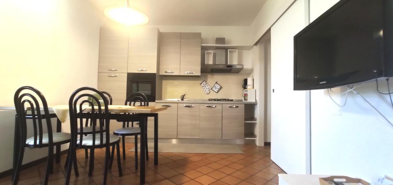 Sara Holiday Rentals バルドリーノ エクステリア 写真